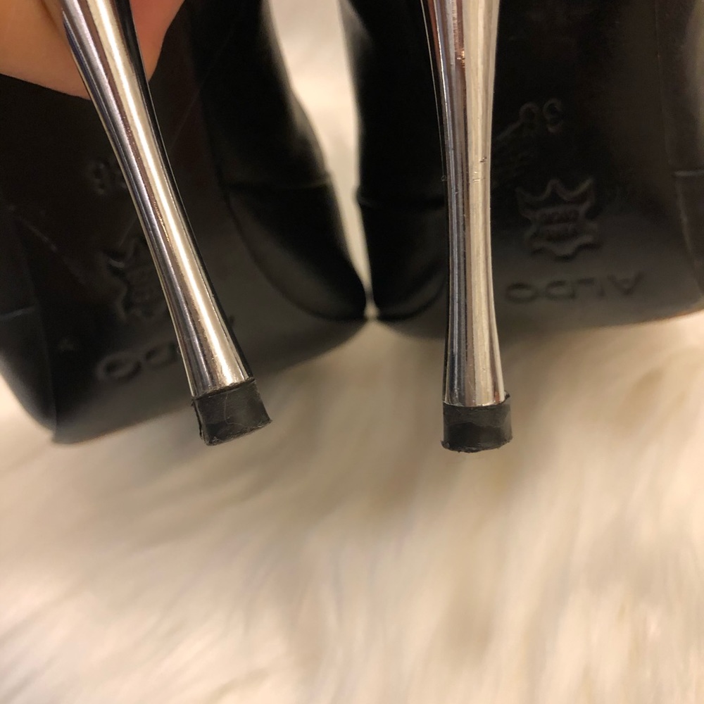 ALDO Ankle Boots - Picture 7 of 7